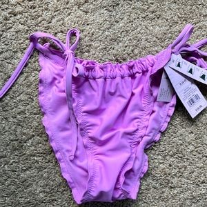NewWomen Swimming Bikini. Size Small (4-6).